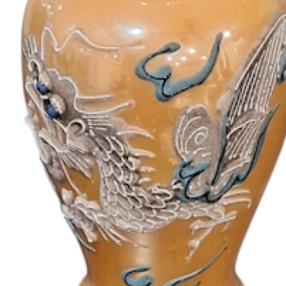 Vintage Nippon Japan Dragon Ware Moriage Porcelain Vase - Picture 4 of 9